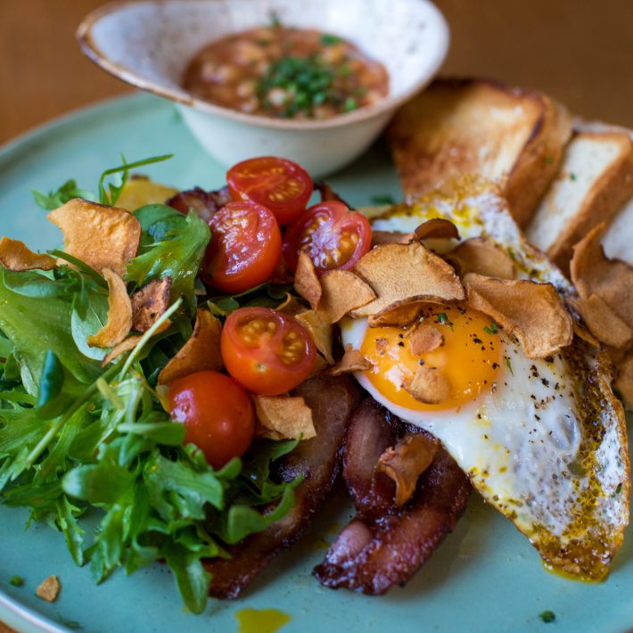 pexels-valeria-boltneva-1833336